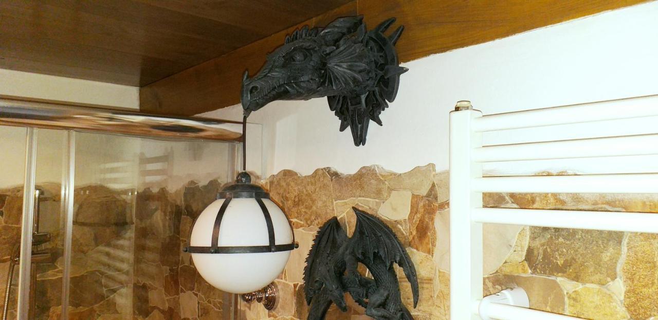 Apartman Draci Udoli 特鲁特诺夫 外观 照片